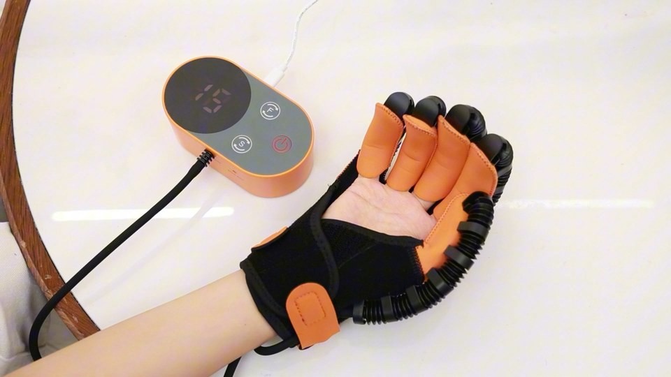 ML-120 Hand Training System